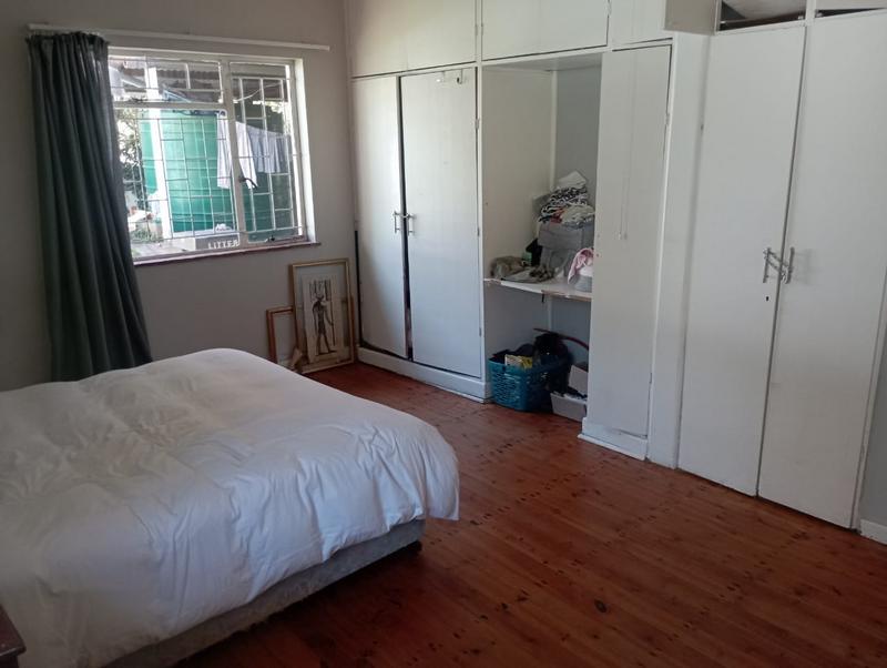 To Let 5 Bedroom Property for Rent in West Hill Eastern Cape